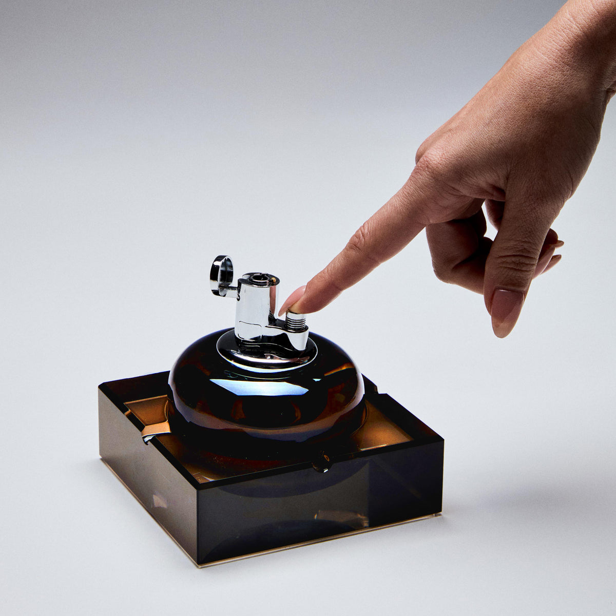 Edie Parker Glass Tabletop Lighter | Espresso