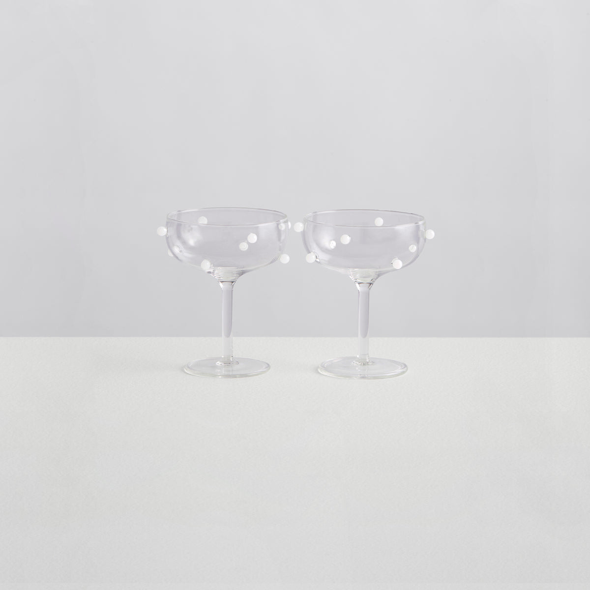 2 Pomponette Coupes | Clear & White