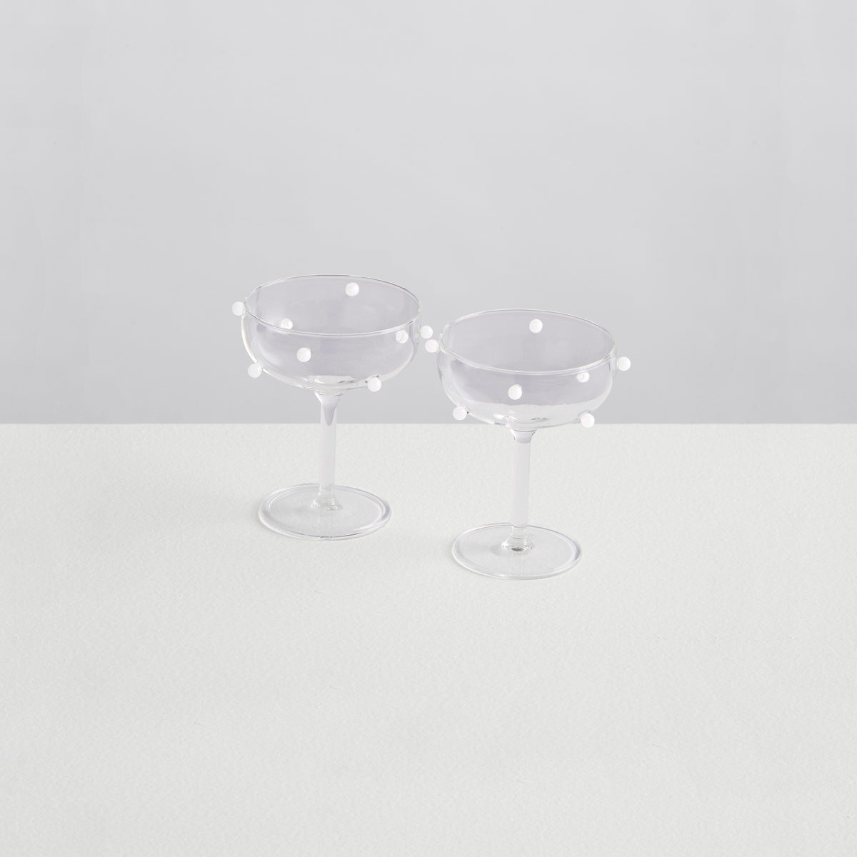 2 Pomponette Coupes | Clear & White
