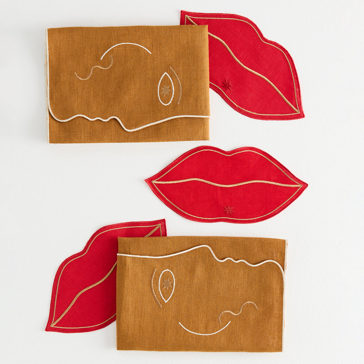 Bisous Napkins (Set of 4)