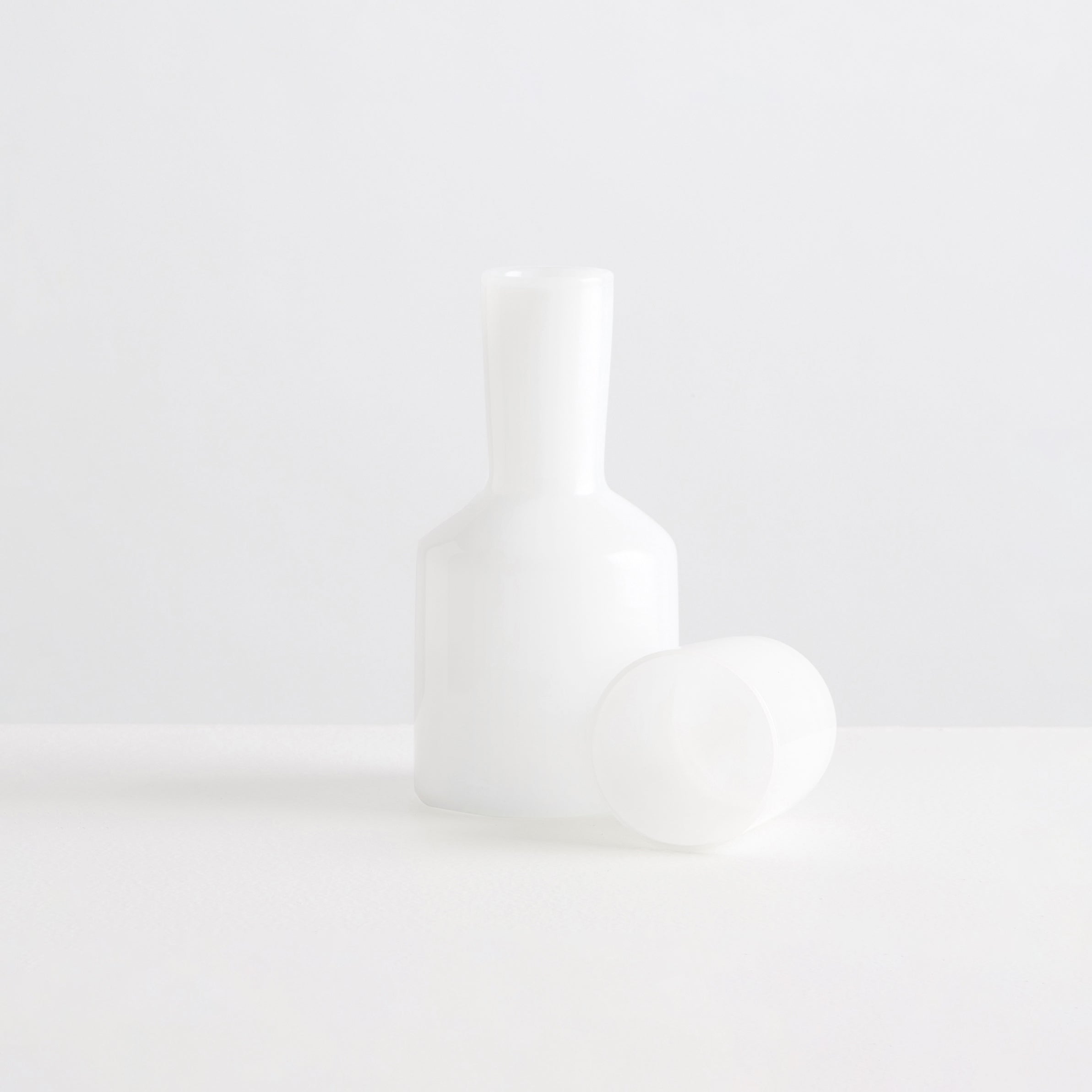 J'ai Soif Carafe & Glass | White - Maison Balzac