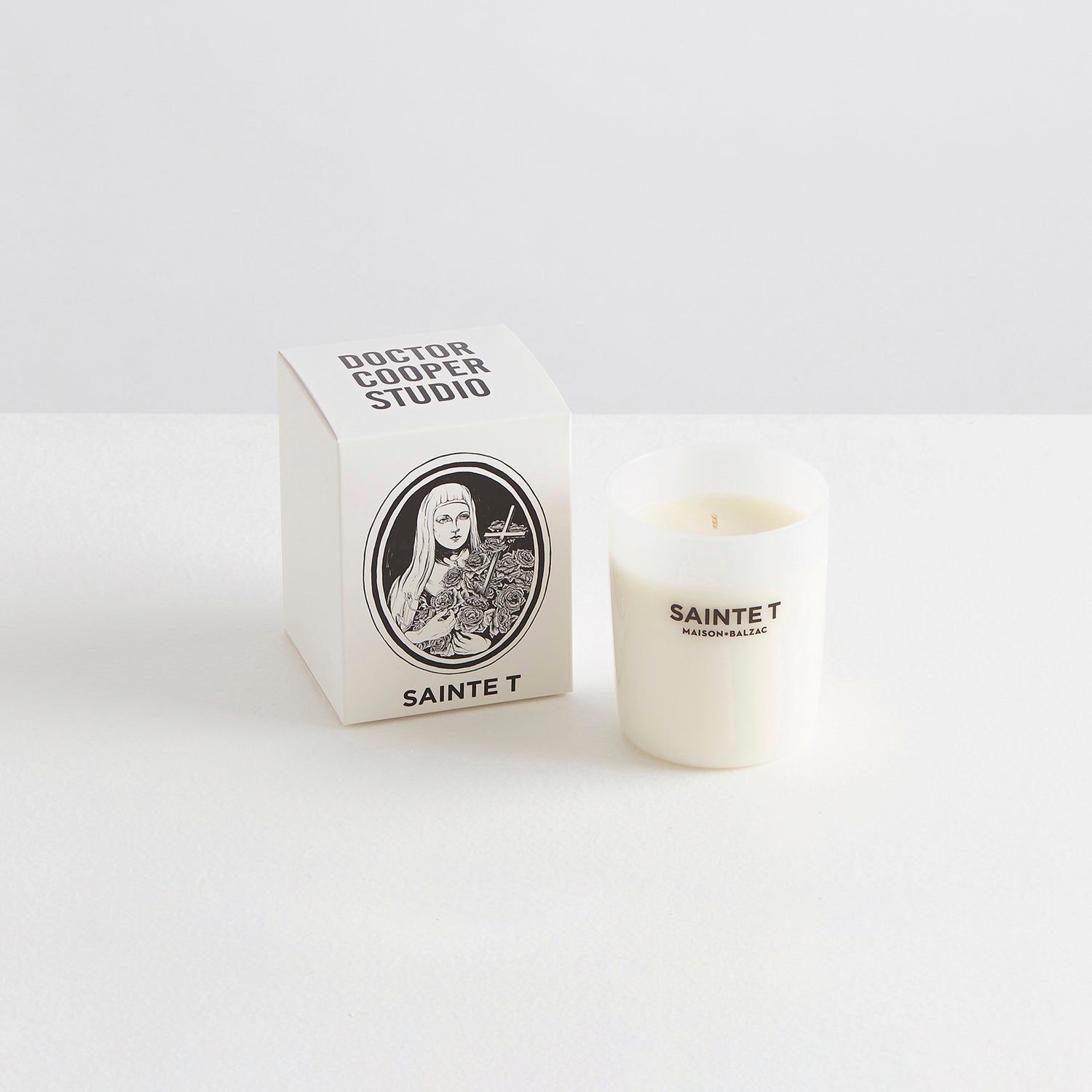 Maison Balzac 'Sainte T' Candle main image 1