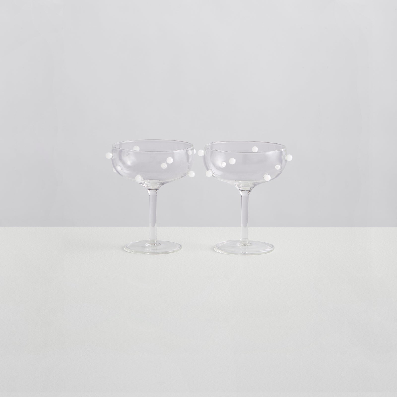 Maison_Balzac_Champagne_Coupes