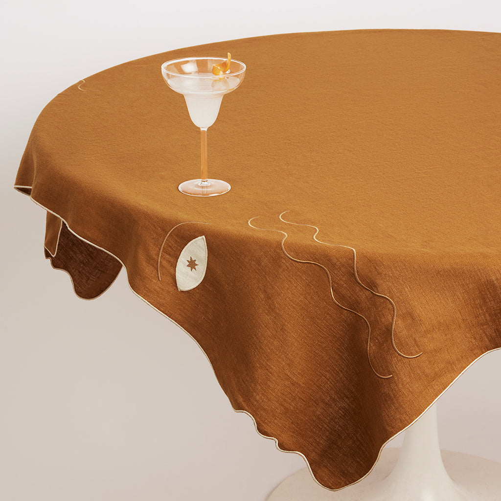 Tête à Tête Square Tablecloth | Caramel &amp; Ivory